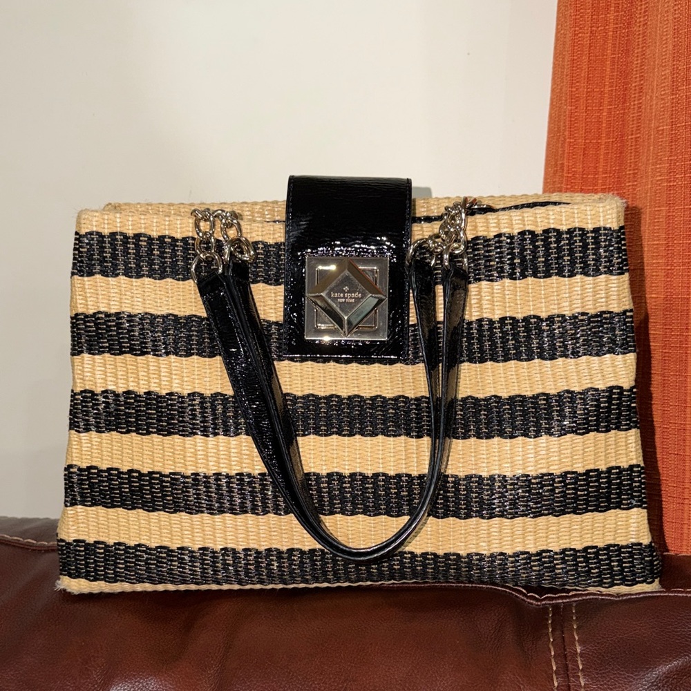 🔥🔥🔥Kate Spade Striped Straw Shoulder Bag
